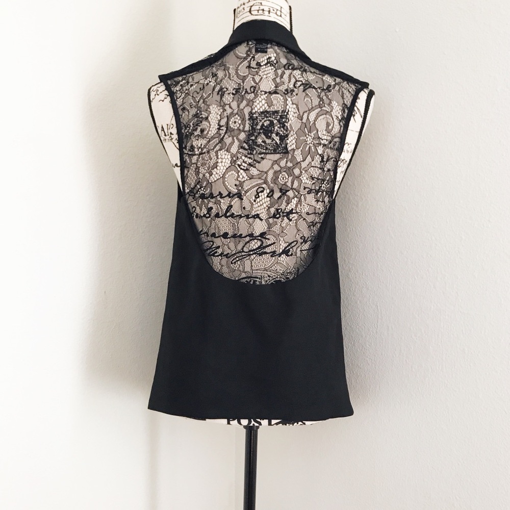 Forever 21 Long Black Vest With Lace Upper Back - Picture 2 of 4